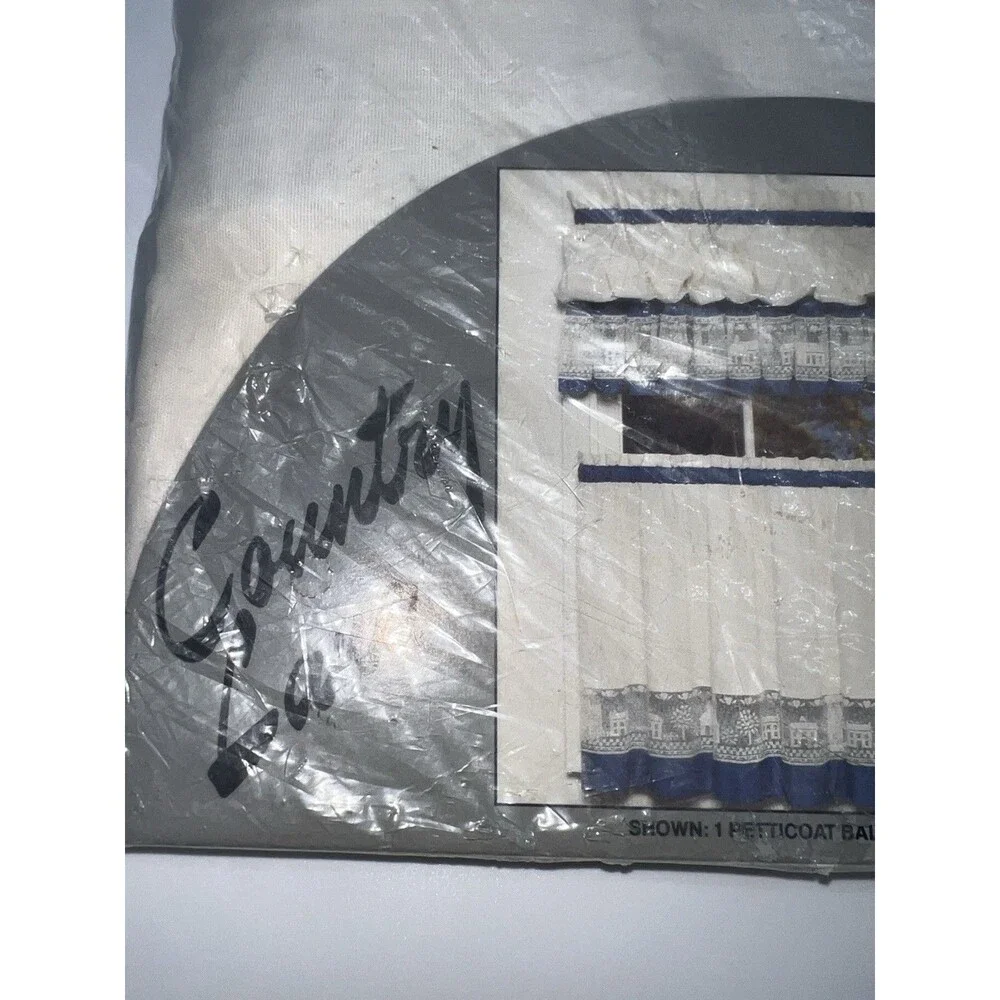 VTG Country Lane Petticoat Ballon Valance Blue/White Lace Cottagecore 66